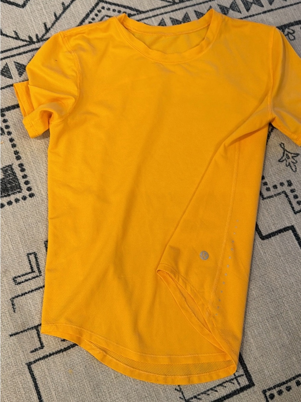 lululemon athletica woman’s short Sleeve Active Tee - Orange